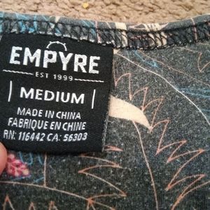 Empyre mens medium tank top